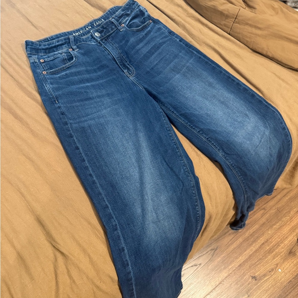 American Eagle Outfitters Women's High Rise Drapey Jeans